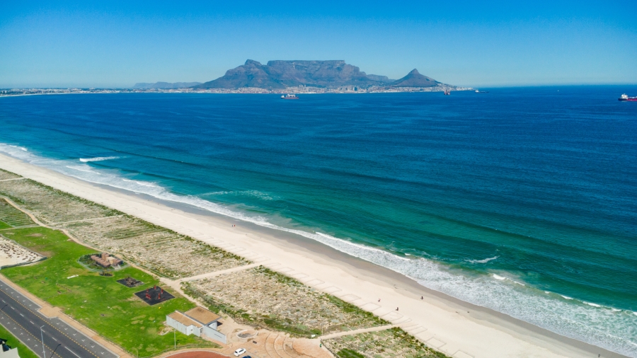 2 Bedroom Property for Sale in Beachfront Western Cape